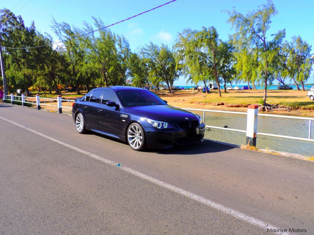 BMW 545i in Mauritius