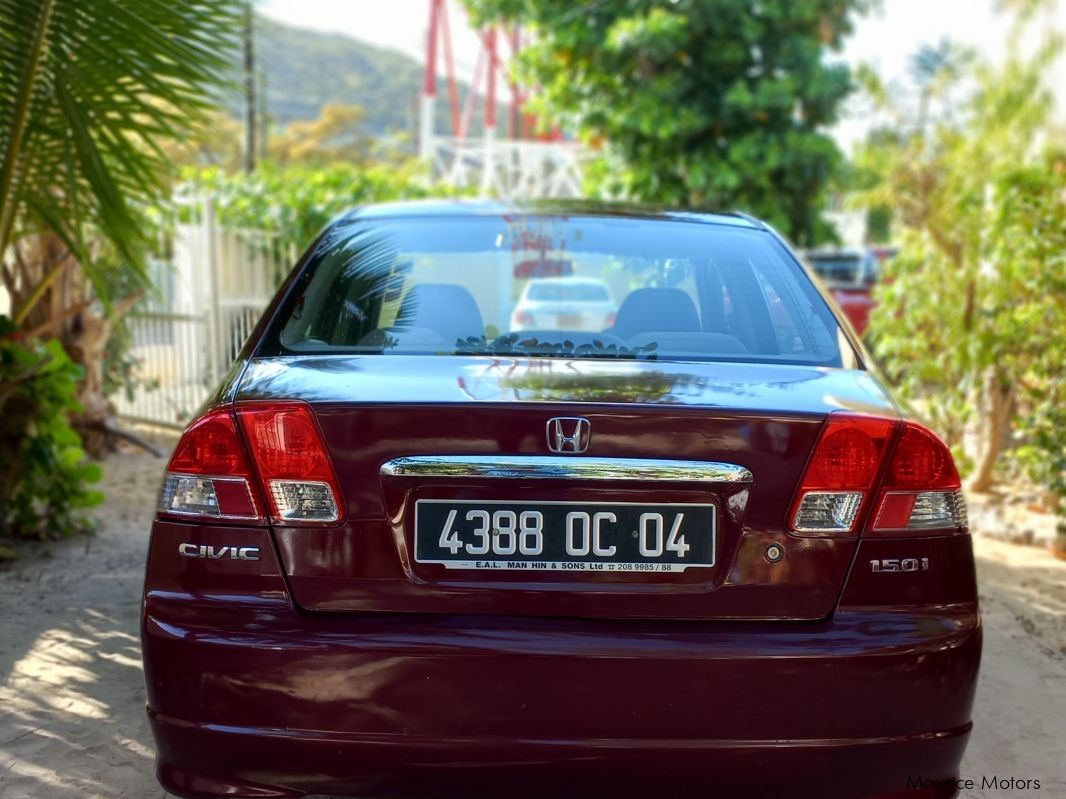Honda Civic ES8 in Mauritius