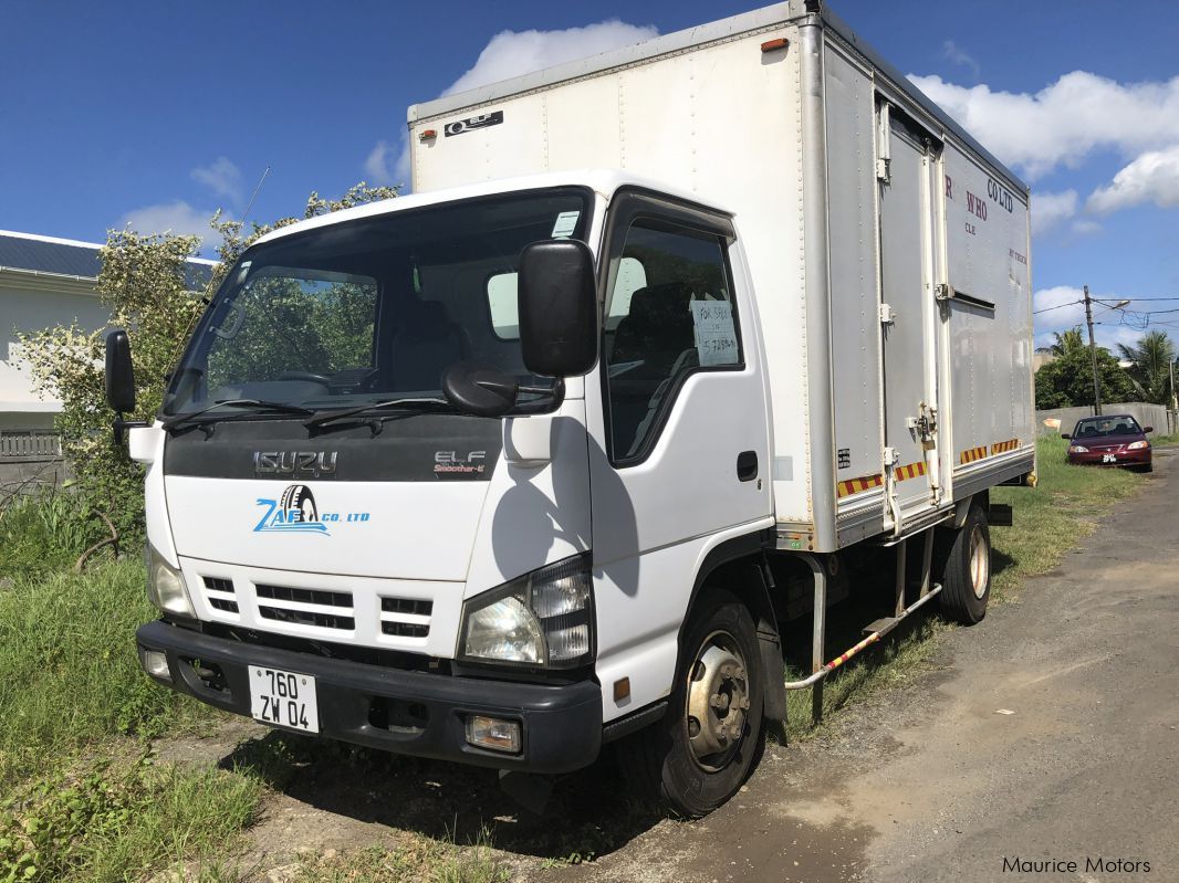 Isuzu Npr in Mauritius