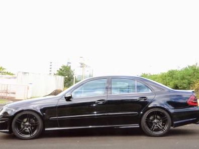 Mercedes-Benz W211 E220 CDI in Mauritius