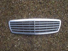 Mercedes-Benz W211 E220 CDI in Mauritius