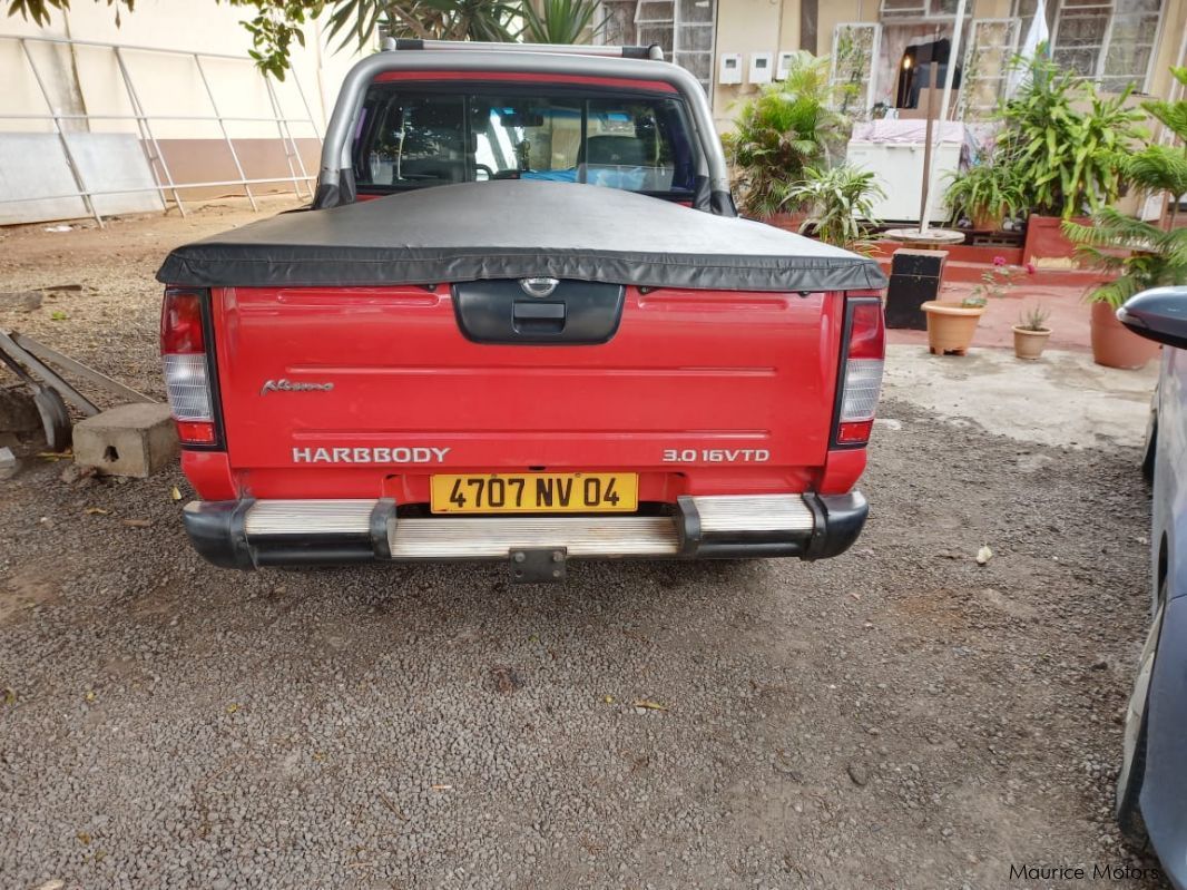 Nissan Hardbody (2x4) in Mauritius
