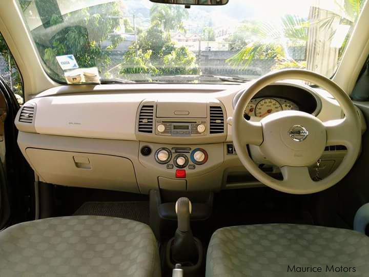 Nissan March ak12 in Mauritius