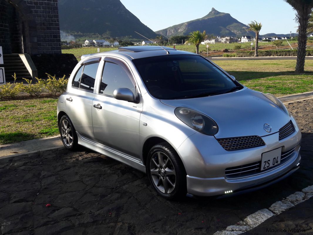 Nissan March 12sr