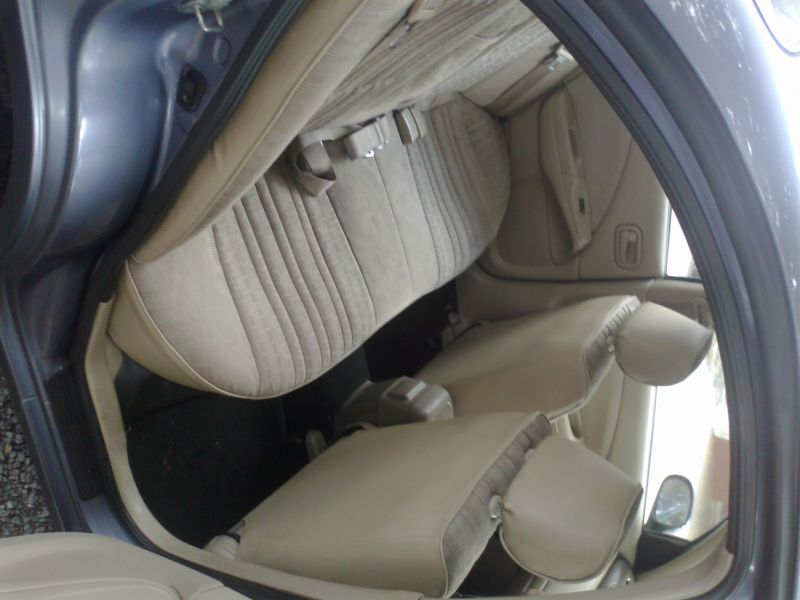 Nissan Sunny Ex Saloon in Mauritius