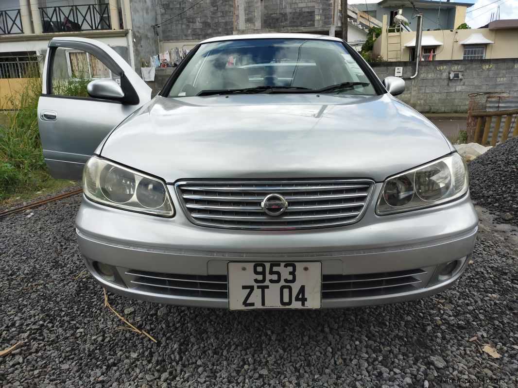 Nissan Sunny in Mauritius