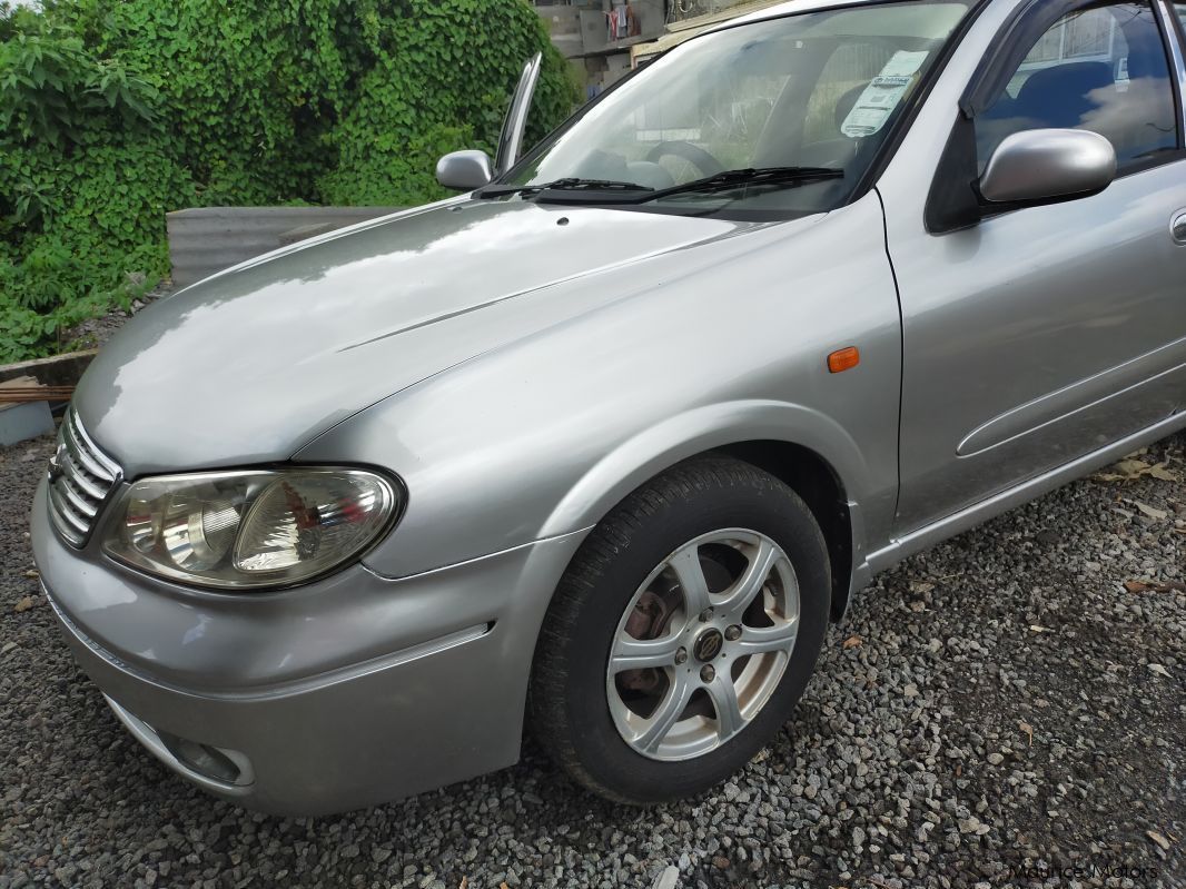 Nissan Sunny in Mauritius