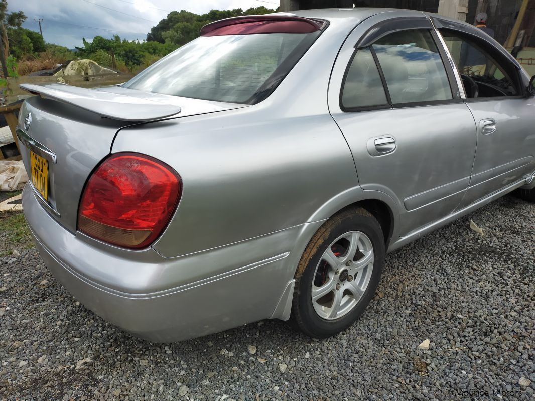 Nissan Sunny in Mauritius