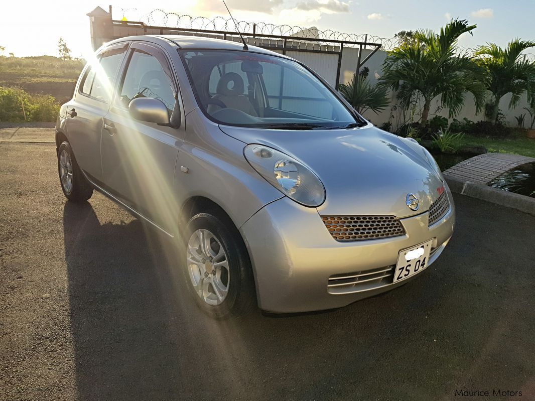 Nissan march ak12automatic in Mauritius
