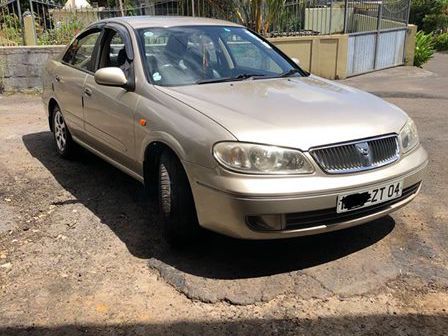 Nissan sunny Ex Saloon in Mauritius
