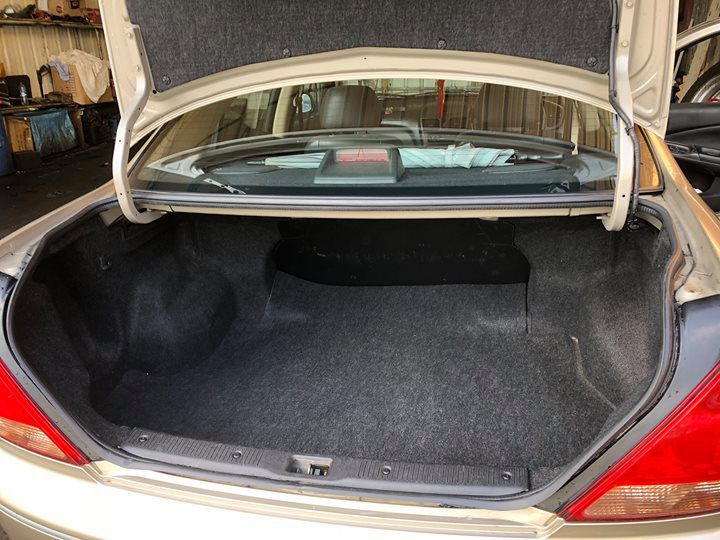 Nissan sunny Ex Saloon in Mauritius