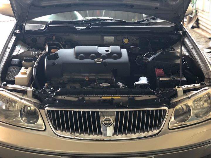 Nissan sunny Ex Saloon in Mauritius