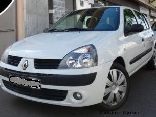 Renault clio 2 ph 2 1.2 16v in Mauritius