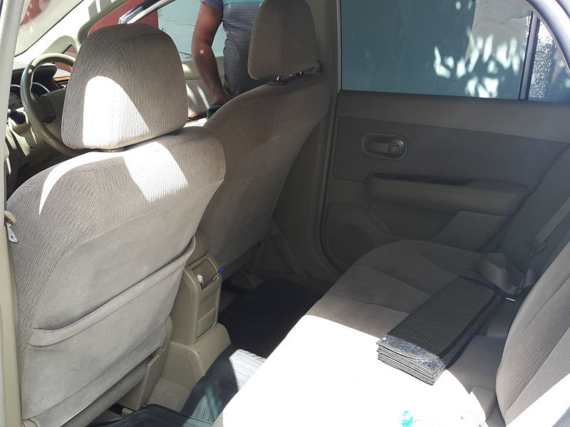 Toyota Avensis in Mauritius