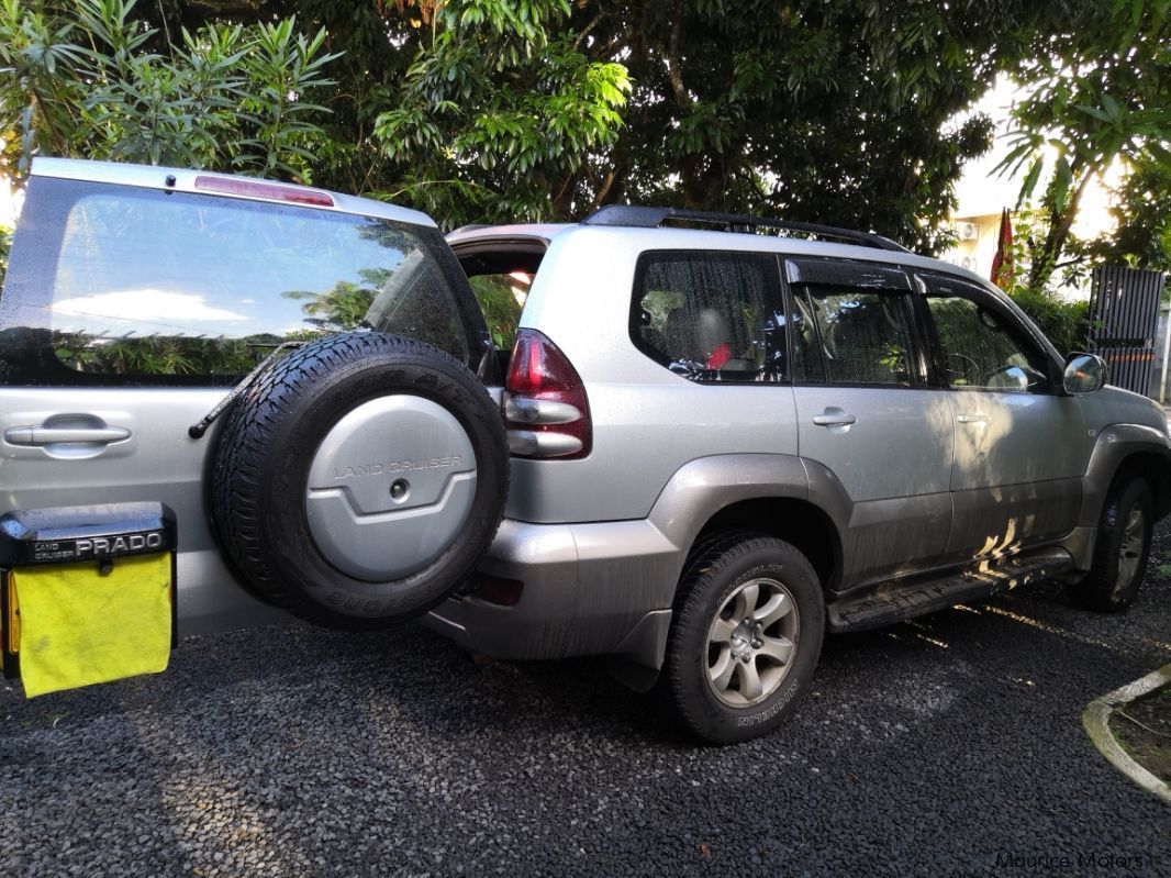 Toyota Prado GX in Mauritius