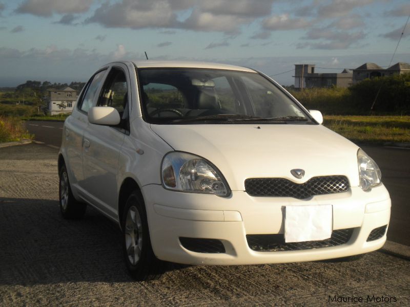 Used Toyota VITZ 2004  2004 VITZ 2004 for sale  royal 