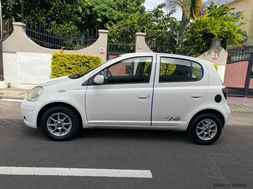 Toyota Vitz Automatic in Mauritius