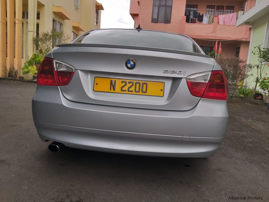 BMW 320i in Mauritius