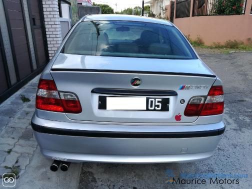 BMW 385i in Mauritius