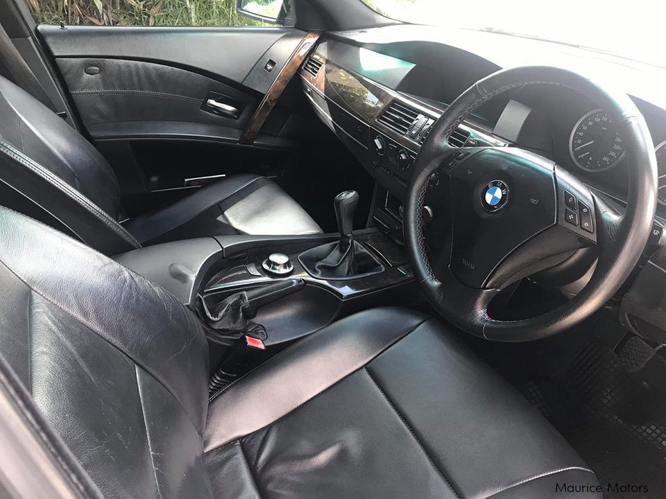 BMW 520i E60 M5 FULL BODYKIT MANUAL in Mauritius