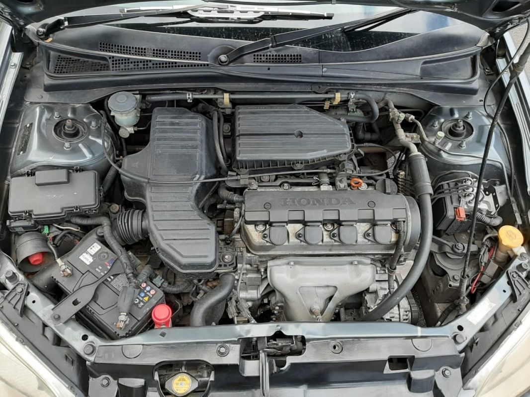 Honda Civic ES8 in Mauritius