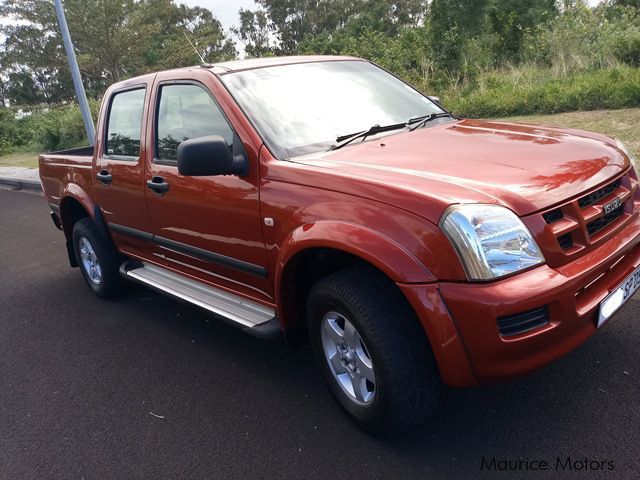 Isuzu KB 250 in Mauritius