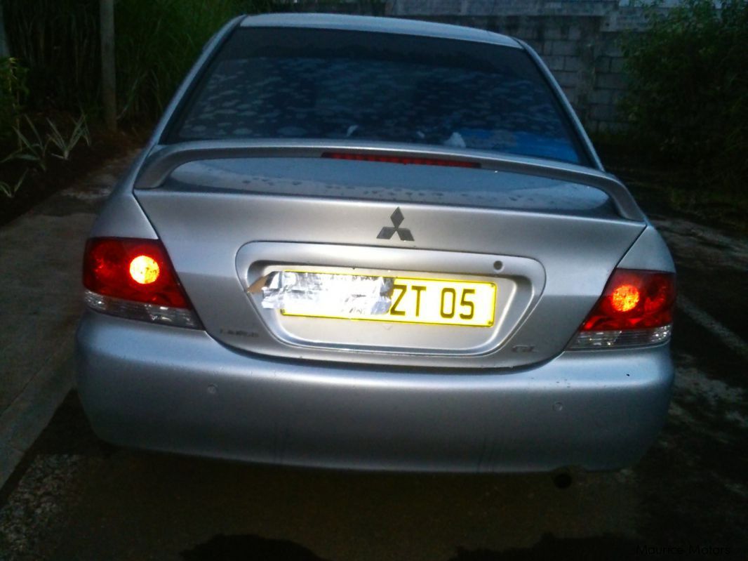 Mitsubishi Lancer GLX in Mauritius