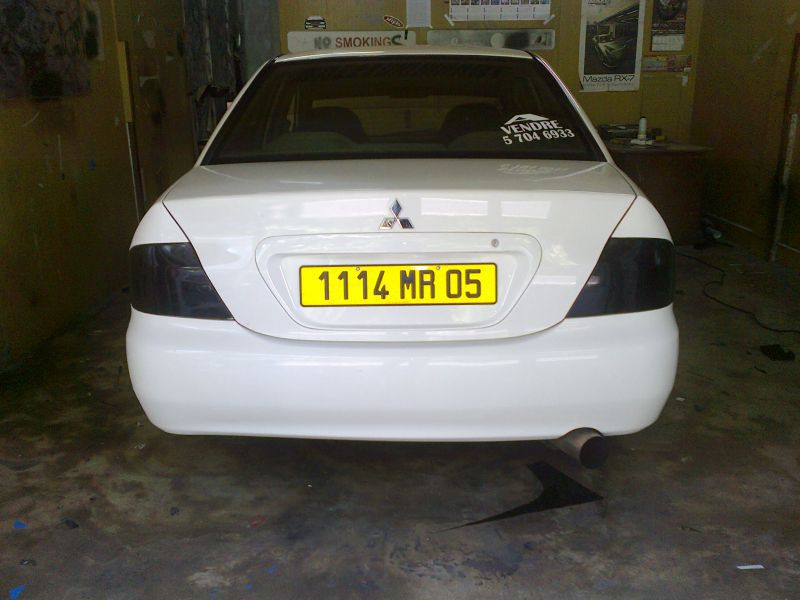 Mitsubishi Lancer GLX in Mauritius