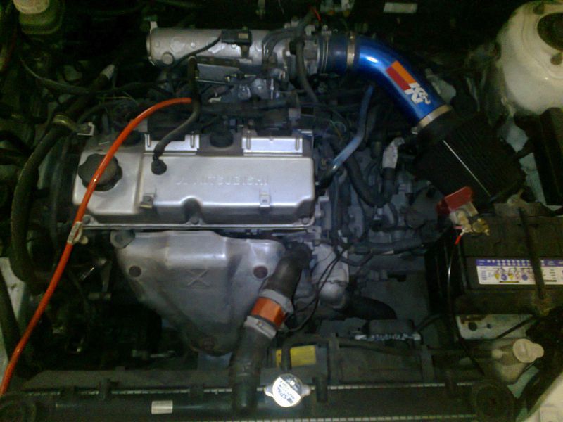 Mitsubishi Lancer GLX in Mauritius