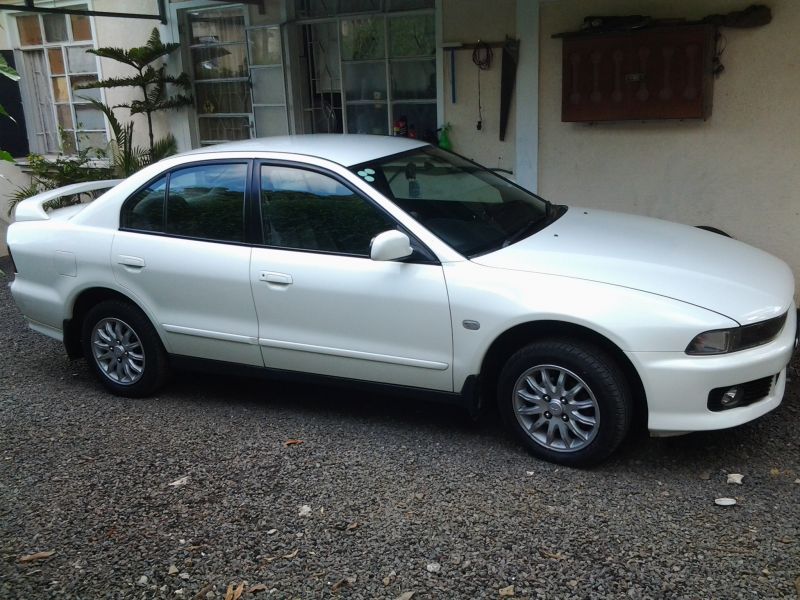 Mitsubishi galant in Mauritius
