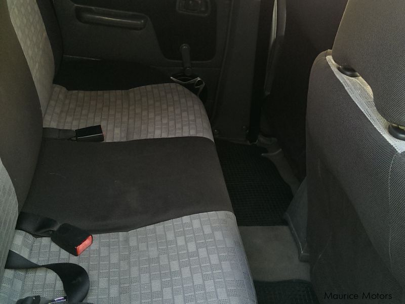 Nissan Hardbody TD27 in Mauritius