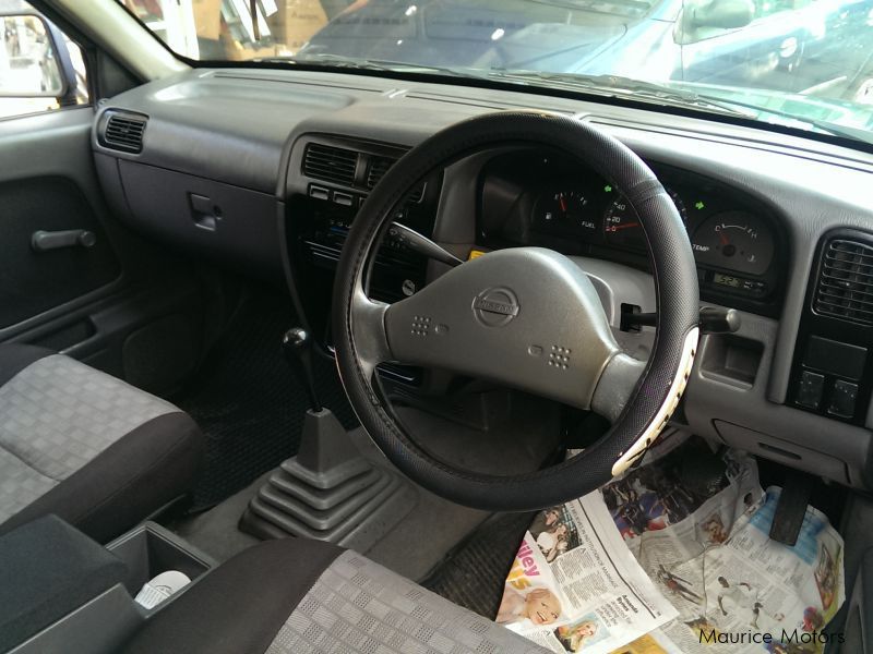 Nissan Hardbody TD27 in Mauritius