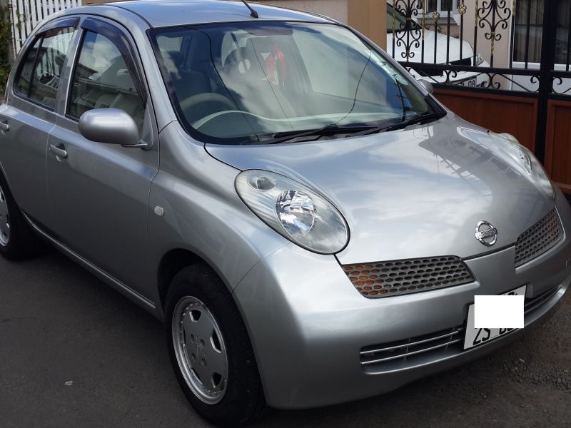 Nissan March Ak12 in Mauritius