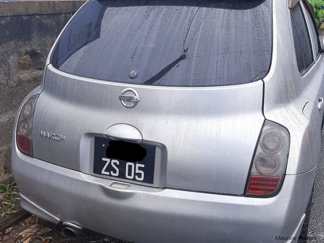 Nissan March Ak12 in Mauritius