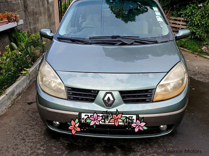 Renault Scenic in Mauritius