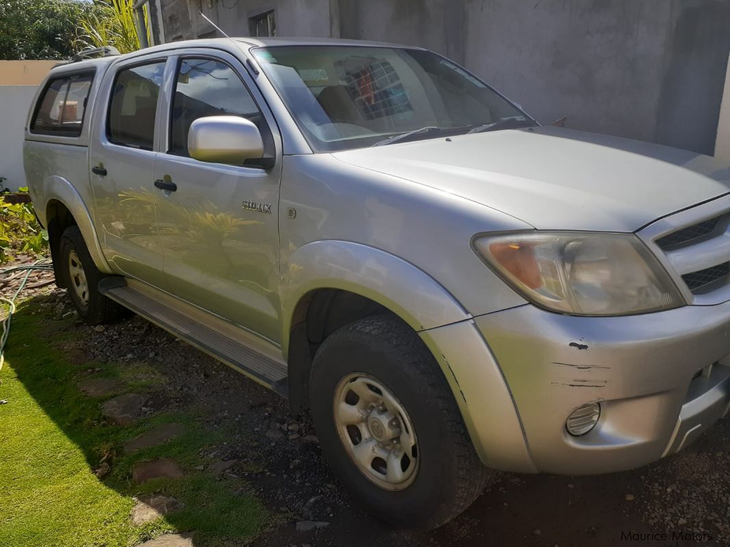 Toyota Hilux, 5L in Mauritius