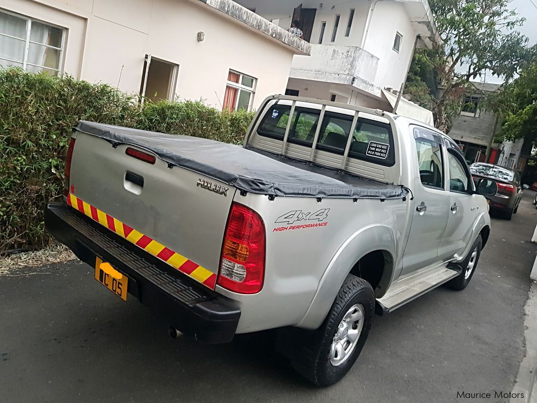 Toyota Hilux 4*4 3.0 in Mauritius