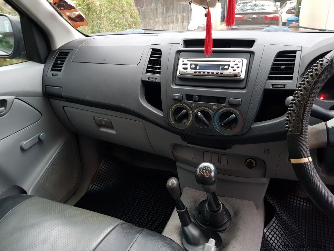 Toyota Hilux 4*4 3.0 in Mauritius