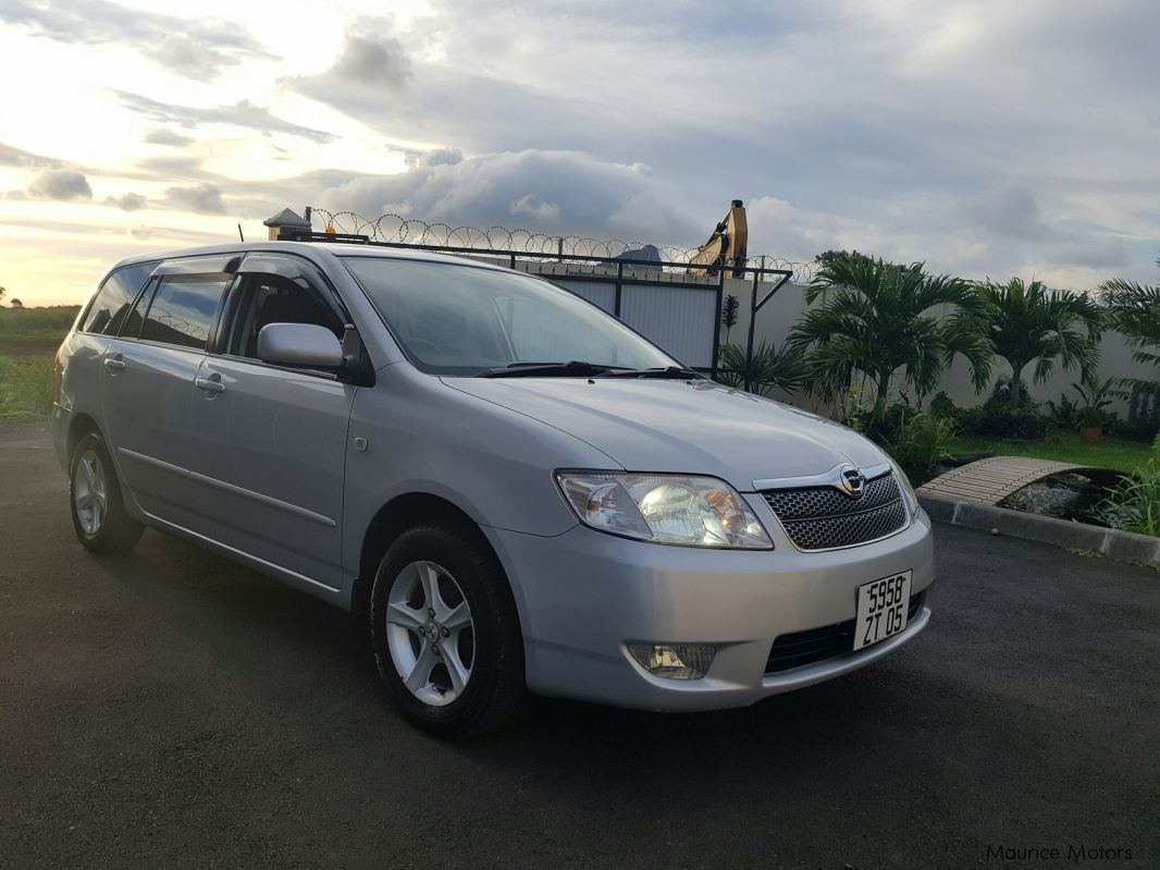 Toyota corolla fielder in Mauritius