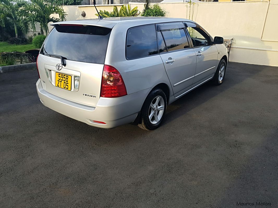 Toyota corolla fielder in Mauritius