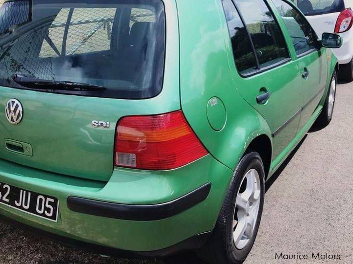 Volkswagen Golf MK4 in Mauritius