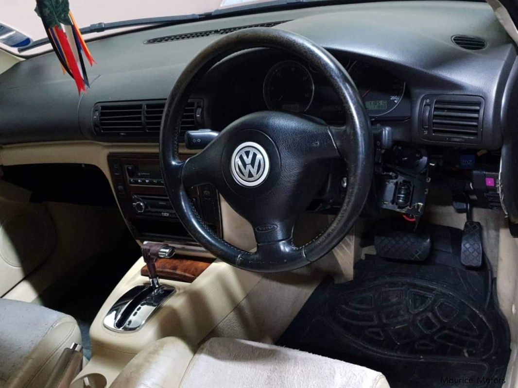 Volkswagen Passat 1.9 TDI in Mauritius