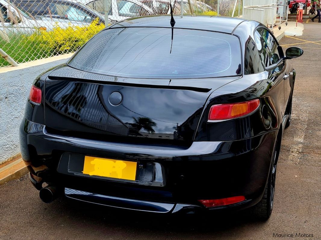 Alfa Romeo GT 2.0 JTS in Mauritius