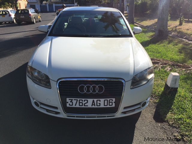 Audi A4 1.6 in Mauritius