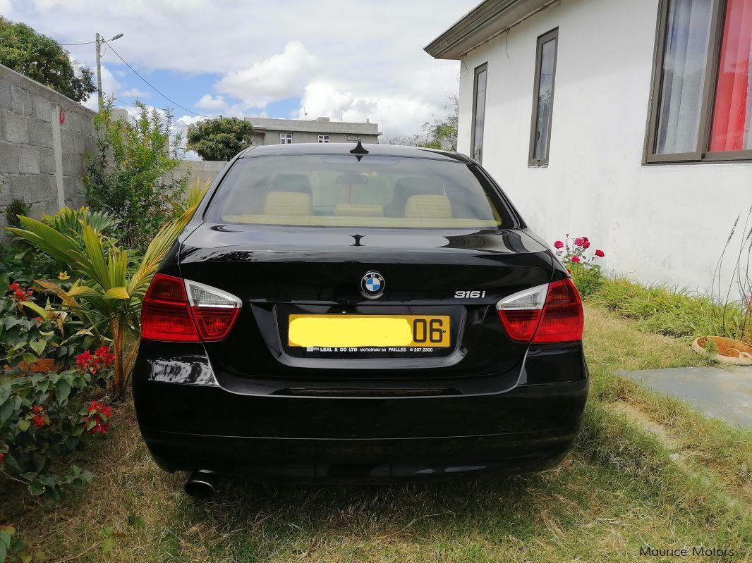 BMW 316i E90 in Mauritius