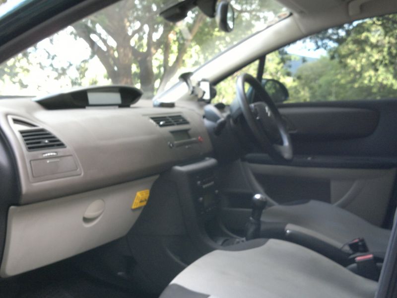 Citroen C4 1.4 Confort in Mauritius