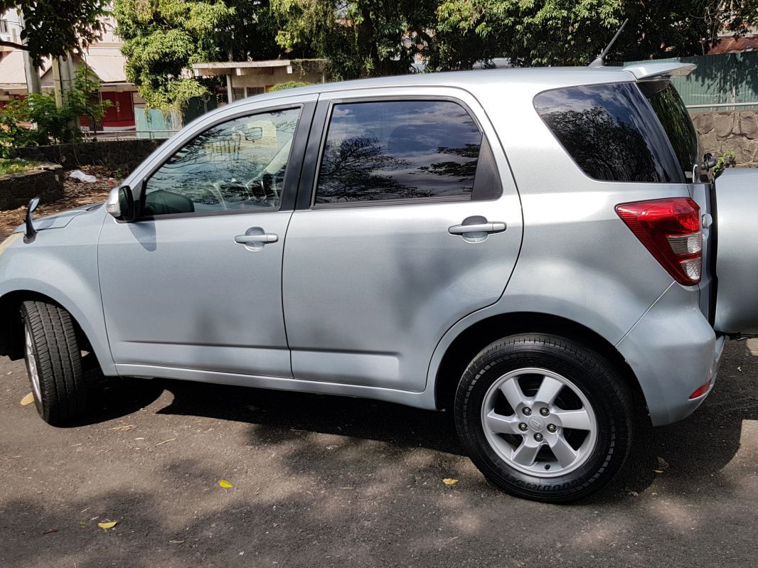 Daihatsu Bego/toyota rush in Mauritius
