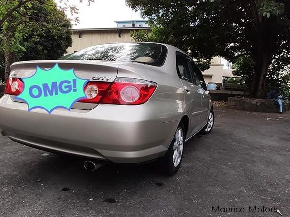 Honda City vtec in Mauritius