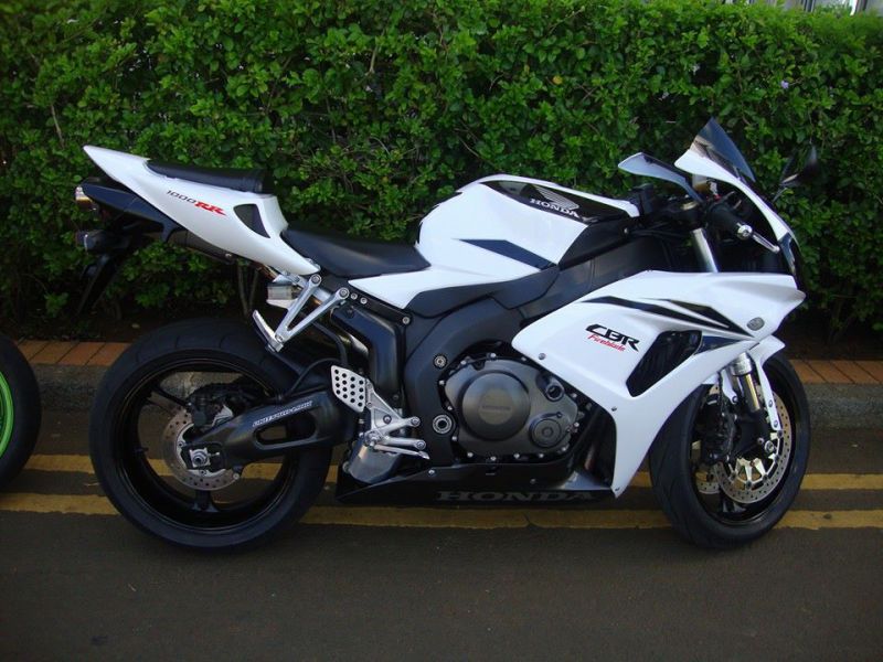 Honda cbr1000rr fireblade in Mauritius