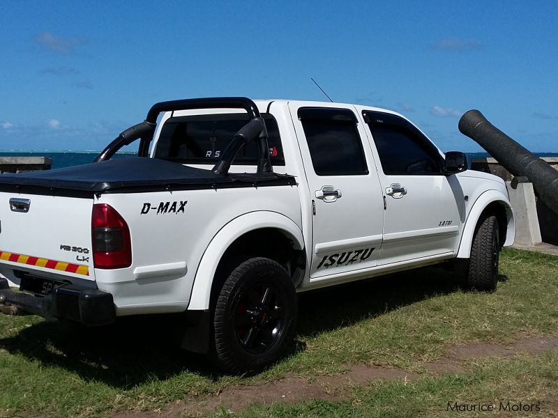 Isuzu d-max 2021. Isuzu d-max iii. Isuzu d max 3. Isuzu d-max 2022. Исузу пикап новый.
